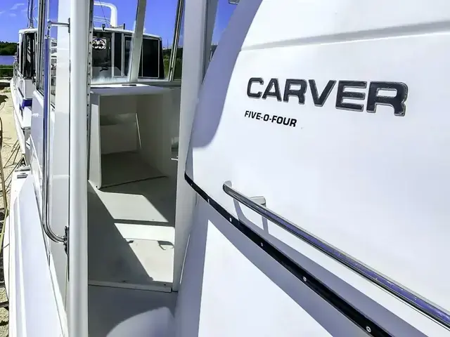 Carver 504 Cockpit Motor Yacht