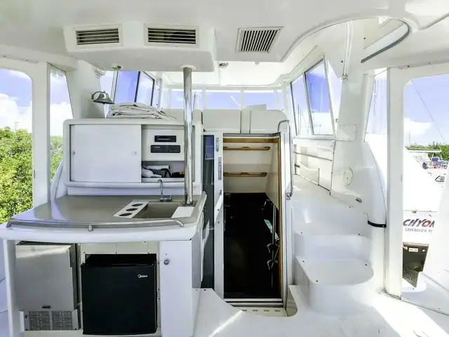 Carver 504 Cockpit Motor Yacht