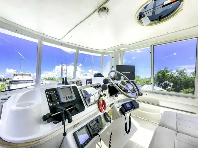 Carver 504 Cockpit Motor Yacht