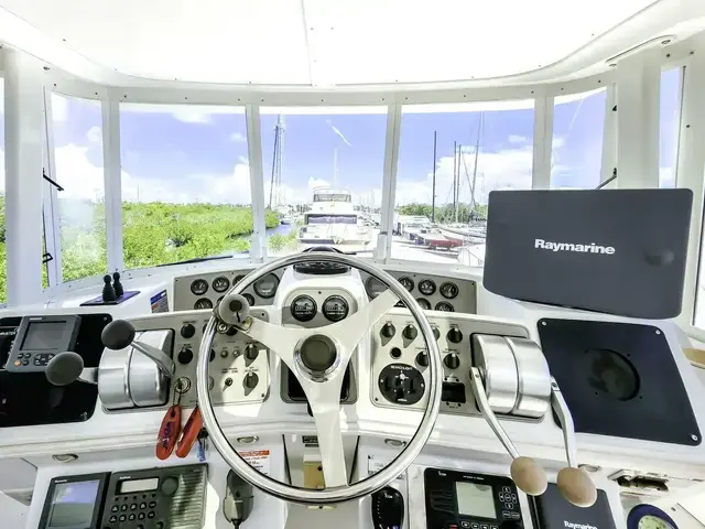 Carver 504 Cockpit Motor Yacht