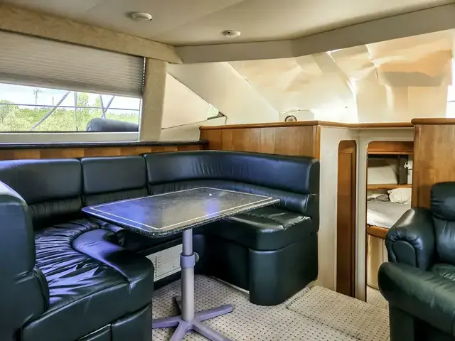 Carver 504 Cockpit Motor Yacht