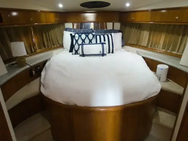 Carver 444 Cockpit Motor Yacht