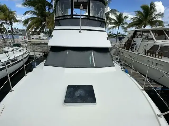 Hatteras 40 Double Cabin