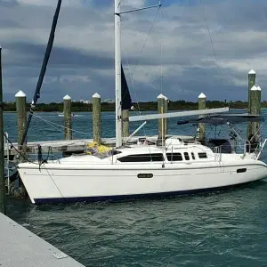 2002 Hunter 34