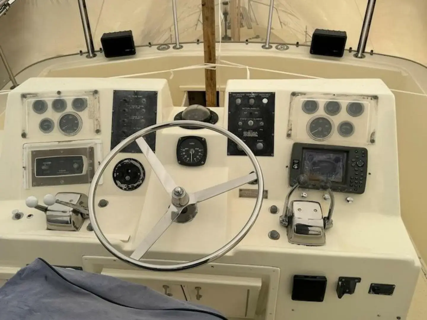 1980 Hatteras 53 yachtfish