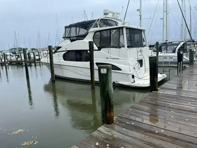 Silverton 43 Aft Cabin