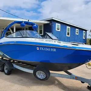 2020 Yamaha Boats AR240