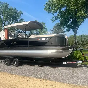 2023 Sunchaser Boats Eclipse 23 SBX