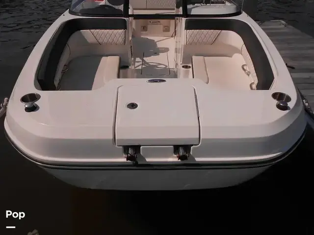 Bayliner Dx2200