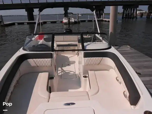 Bayliner Dx2200