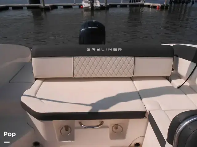 Bayliner Dx2200