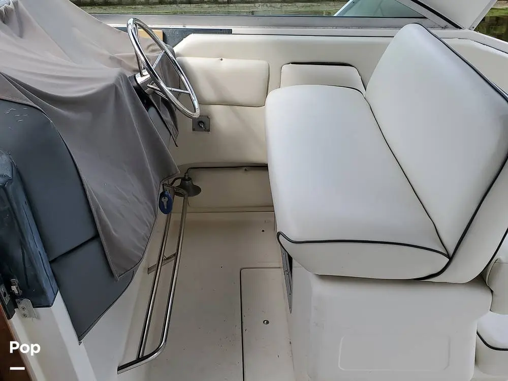 1990 Sea Ray 350 express crusier
