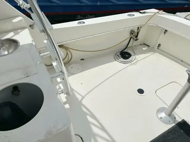 Hatteras 36 Convertible