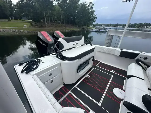 Fountain Powerboats 32 NX