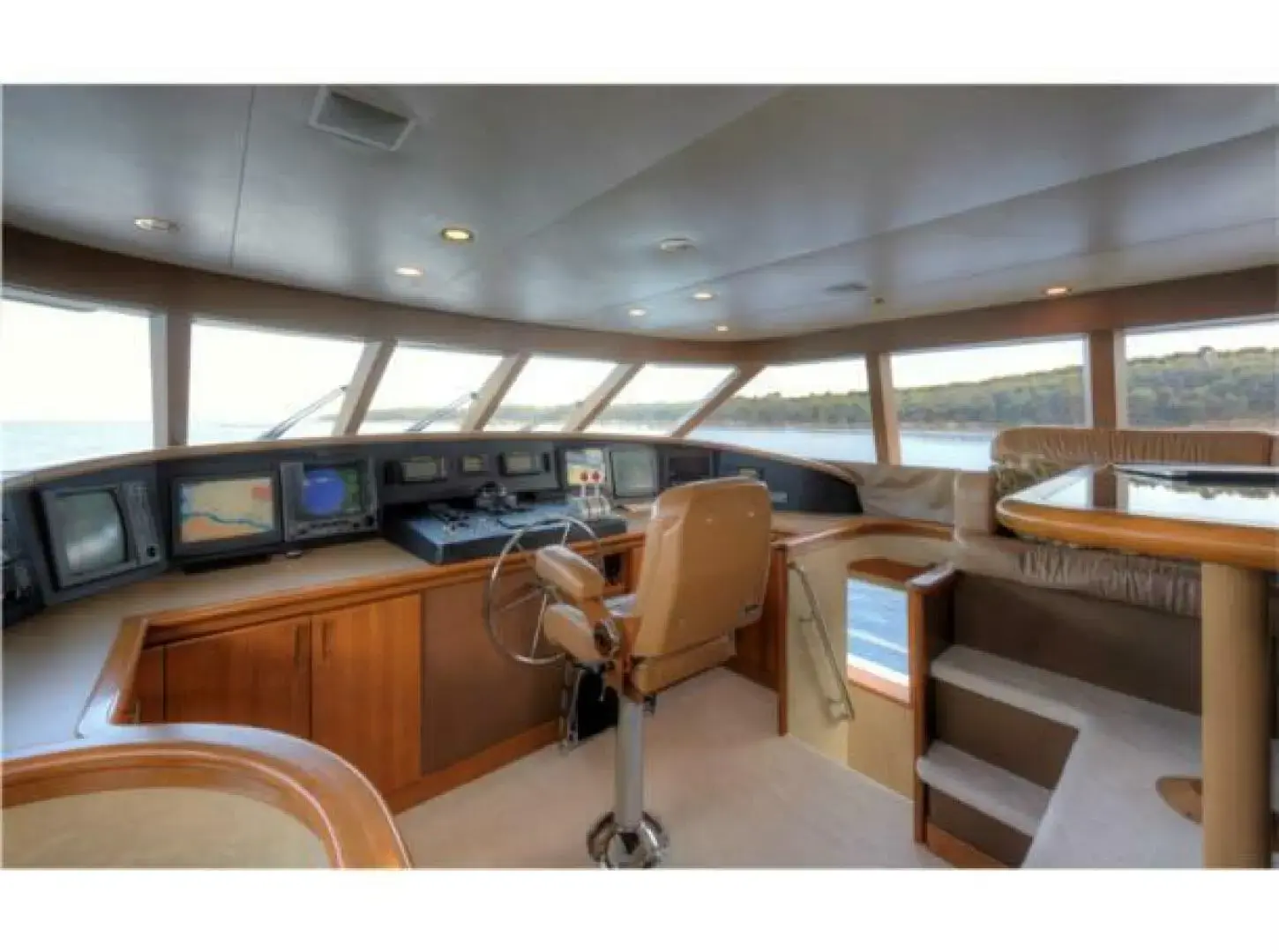 2002 Westport raised pilothouse