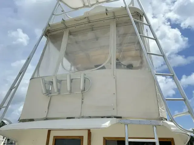 Hatteras 36 Convertible