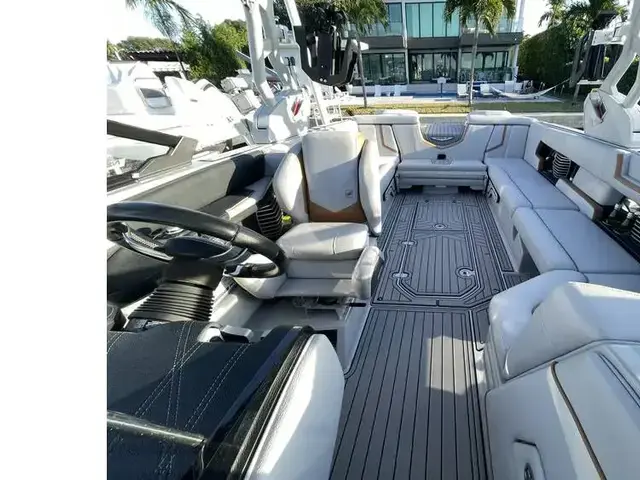 Nautique Boats G25 Coastal Edition