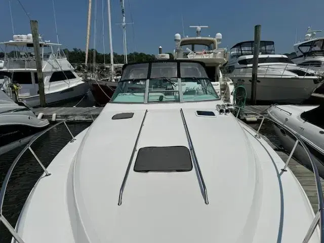 Sea Ray 33