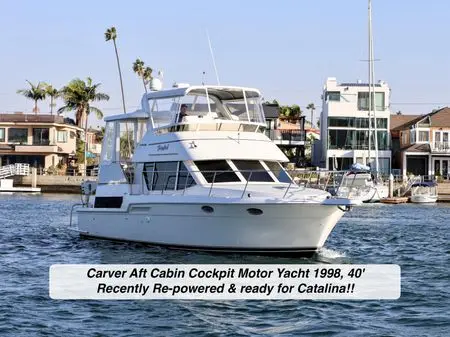 1998 Carver 400 cockpit motor yacht