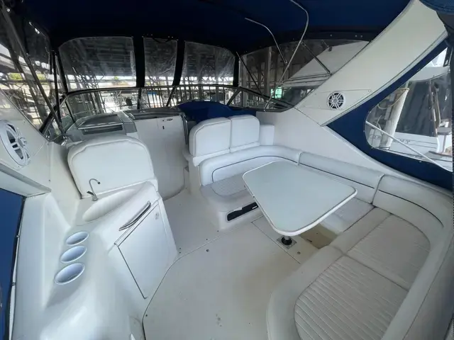 Bayliner 305 Cruiser