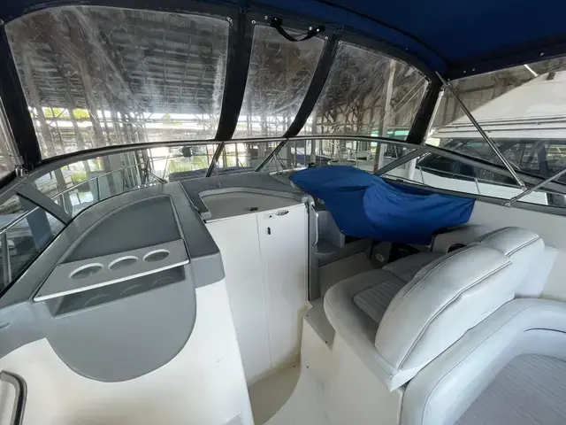 Bayliner 305 Cruiser