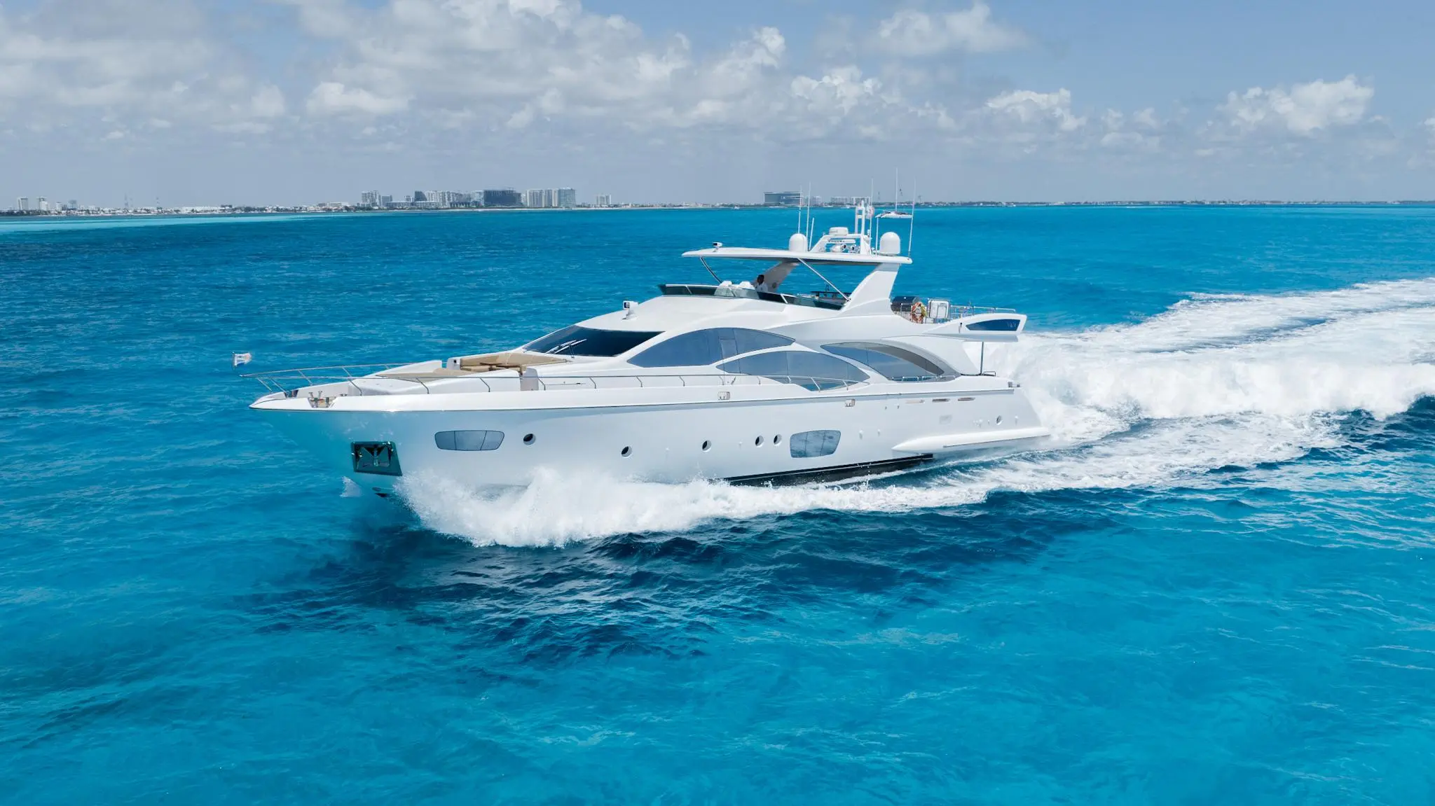 2011 Azimut 95'