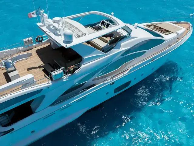 Azimut 95