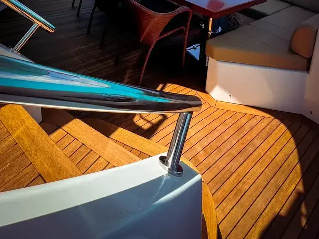 Azimut 95