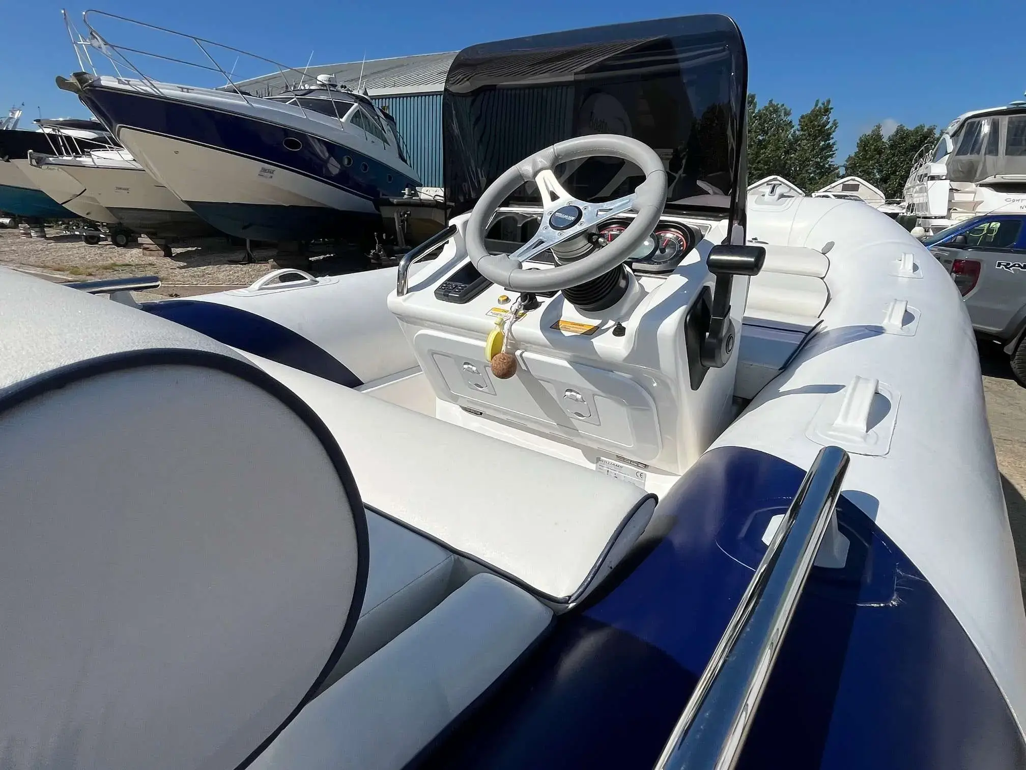 2015 Williams Jet Tenders sportjet 520 200 hp