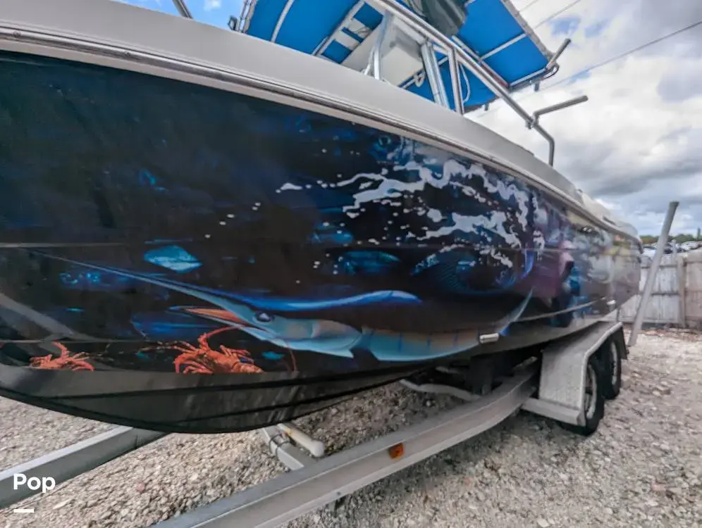 2005 Robalo r230 center console