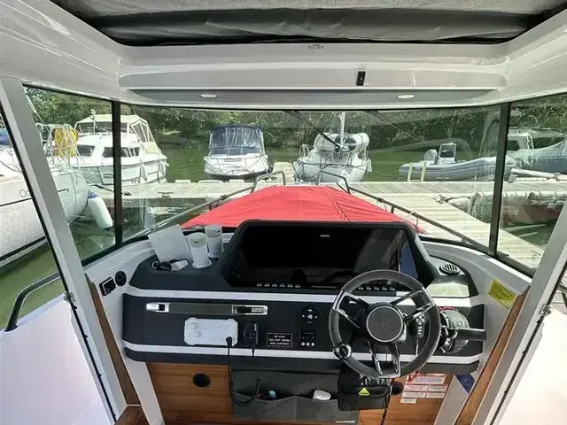 Axopar 28 CABIN