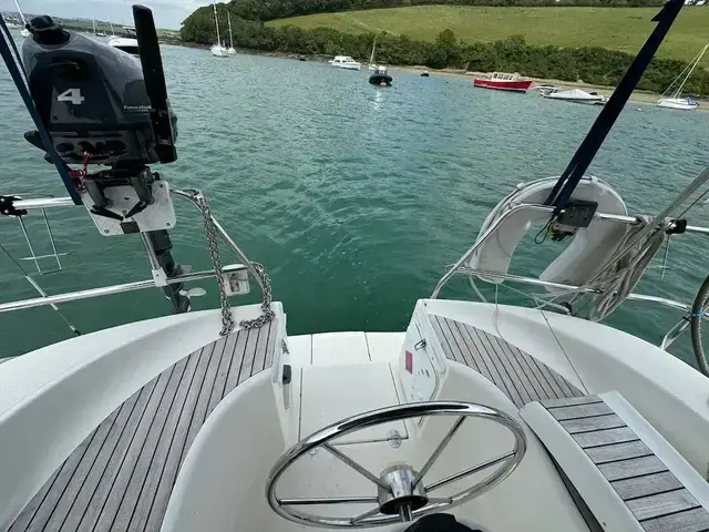 Bavaria 33 Cruiser