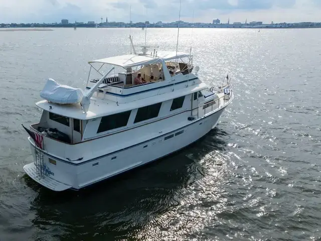 Hatteras 63 Motor Yacht