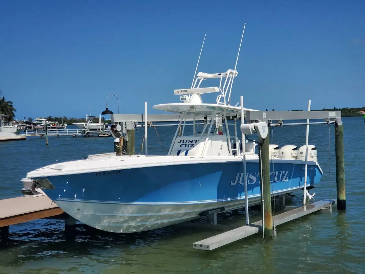 2007 Island Runner center console