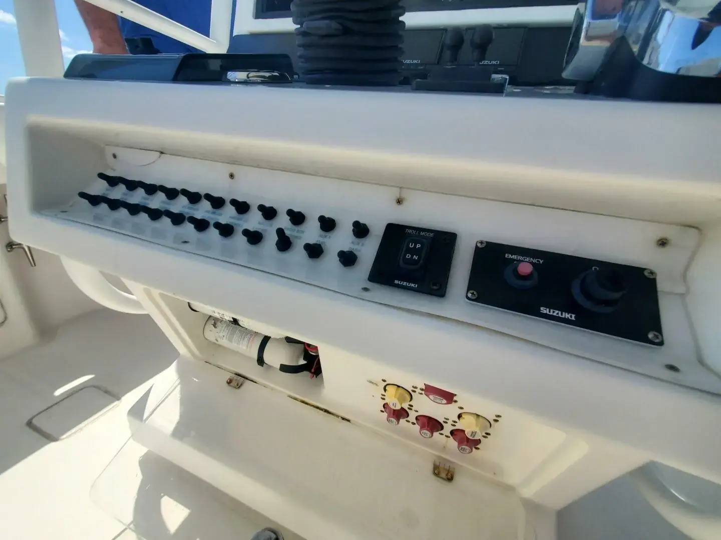 2007 Island Runner center console