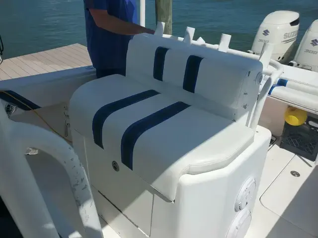 Island Runner Center Console