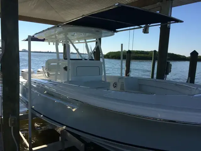 Buddy Davis 28 Center Console