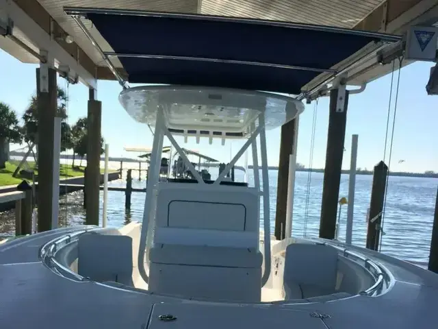 Buddy Davis 28 Center Console