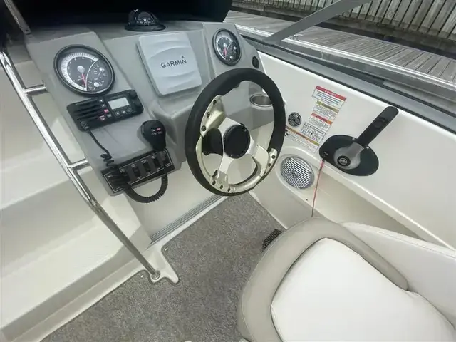 Bayliner 642 Cuddy