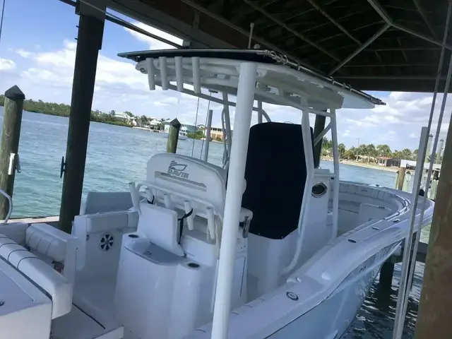 Buddy Davis 28 Center Console