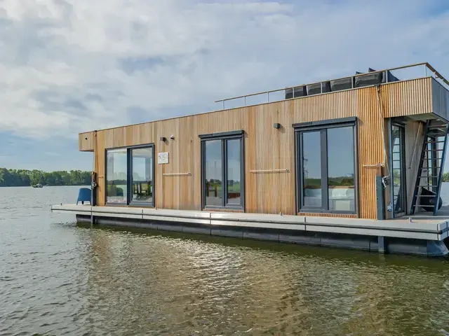 Surla Houseboat 15 Volledig Elektrisch With Charter