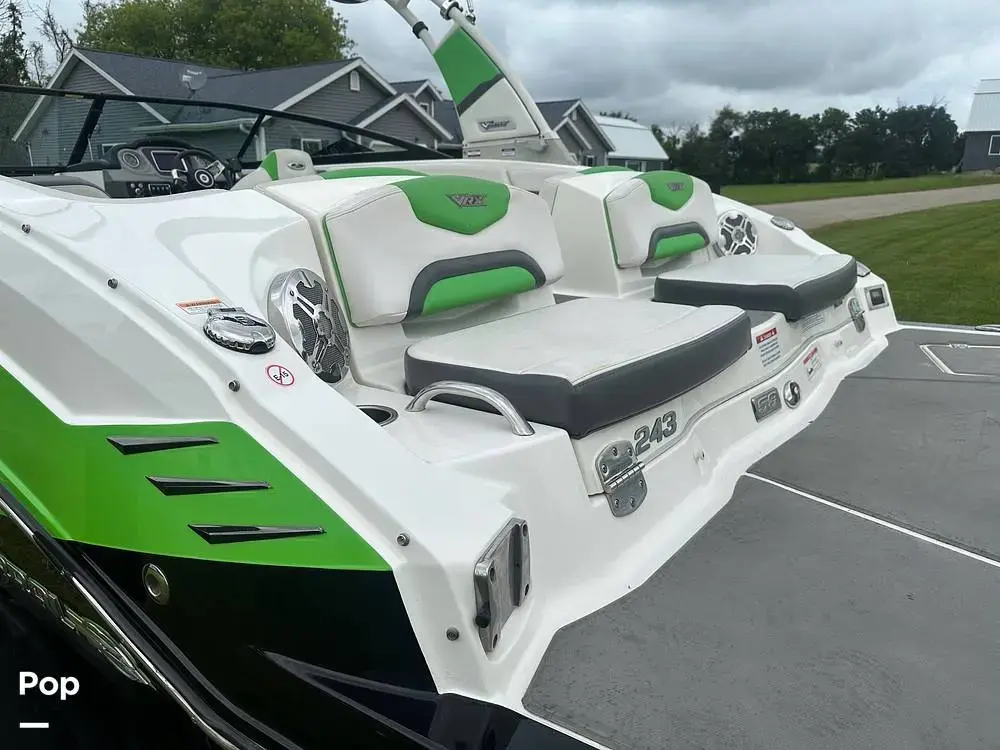 2015 Chaparral 243 vrx