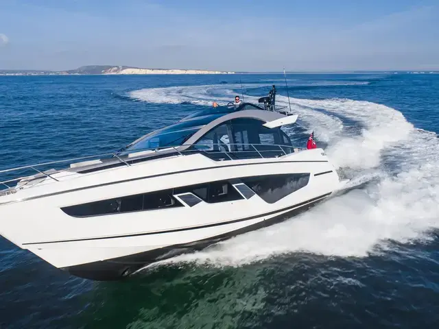 Sunseeker Sport Yacht 65