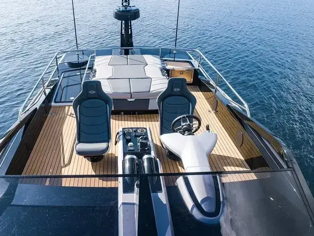 Sunseeker Sport Yacht 65