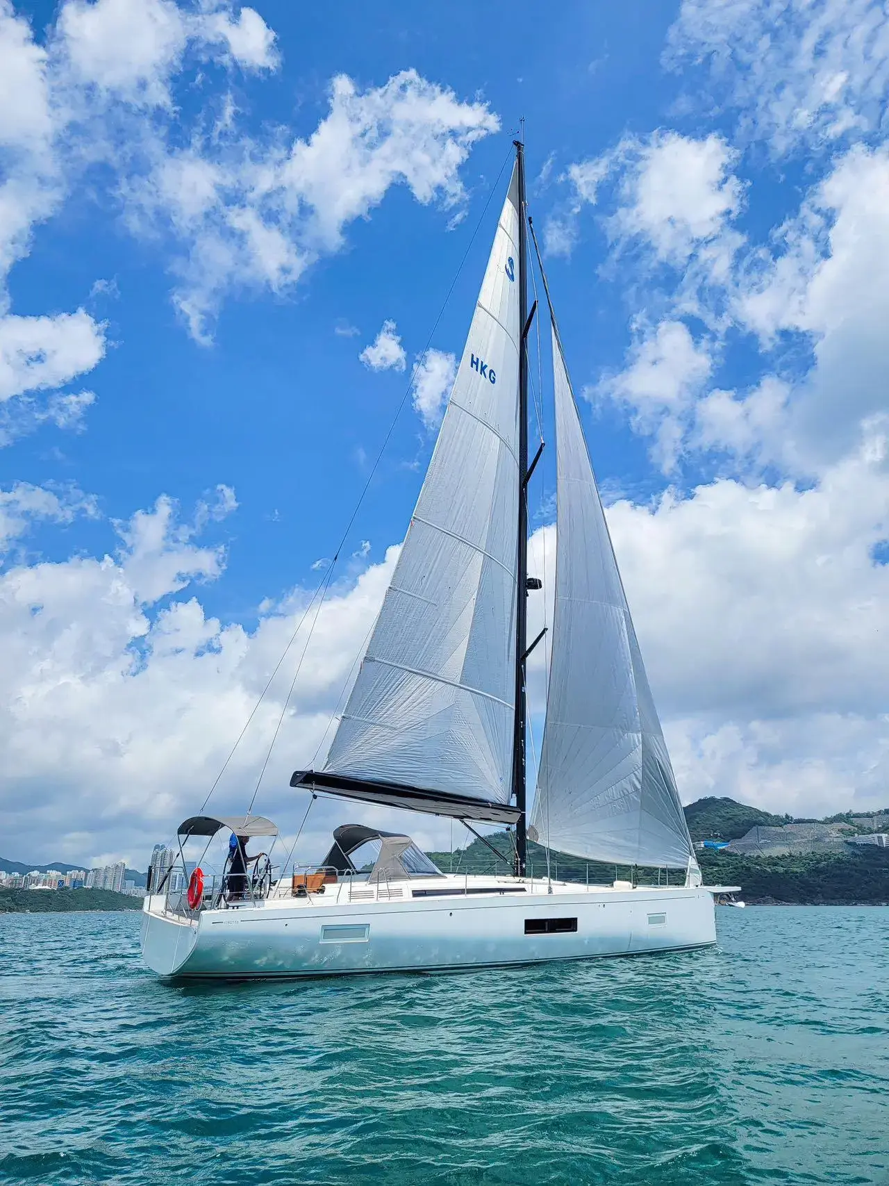 2023 Beneteau first 53