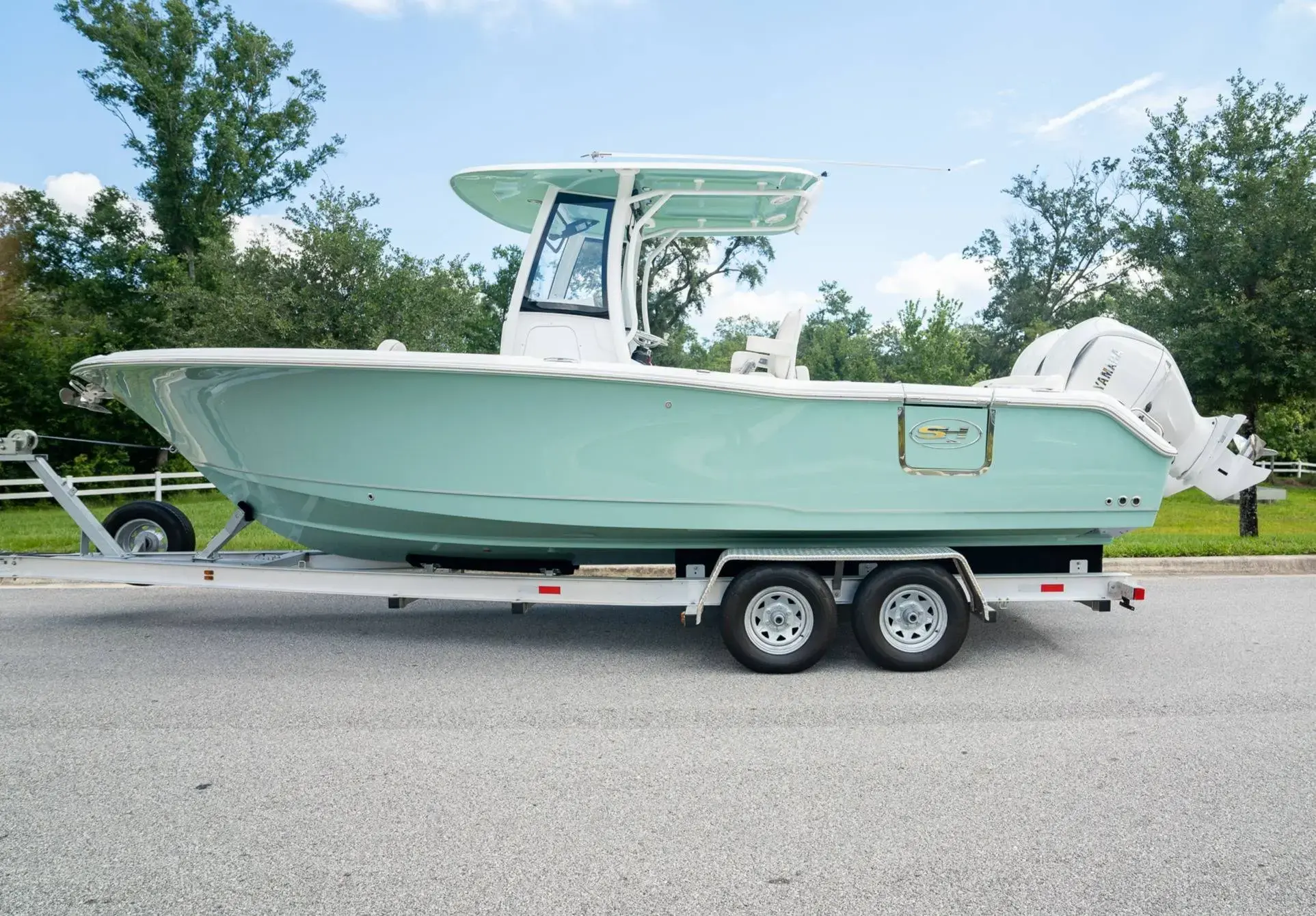 2025 Sea Hunt ultra 265 se