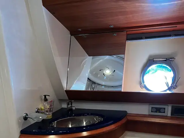 Azimut 50