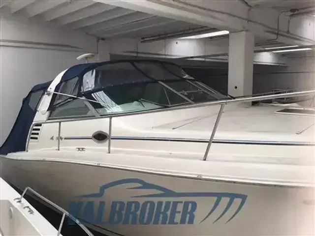 Sea Ray 330 Express Cruiser