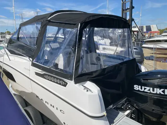 Karnic Boats SL800 Cruiser