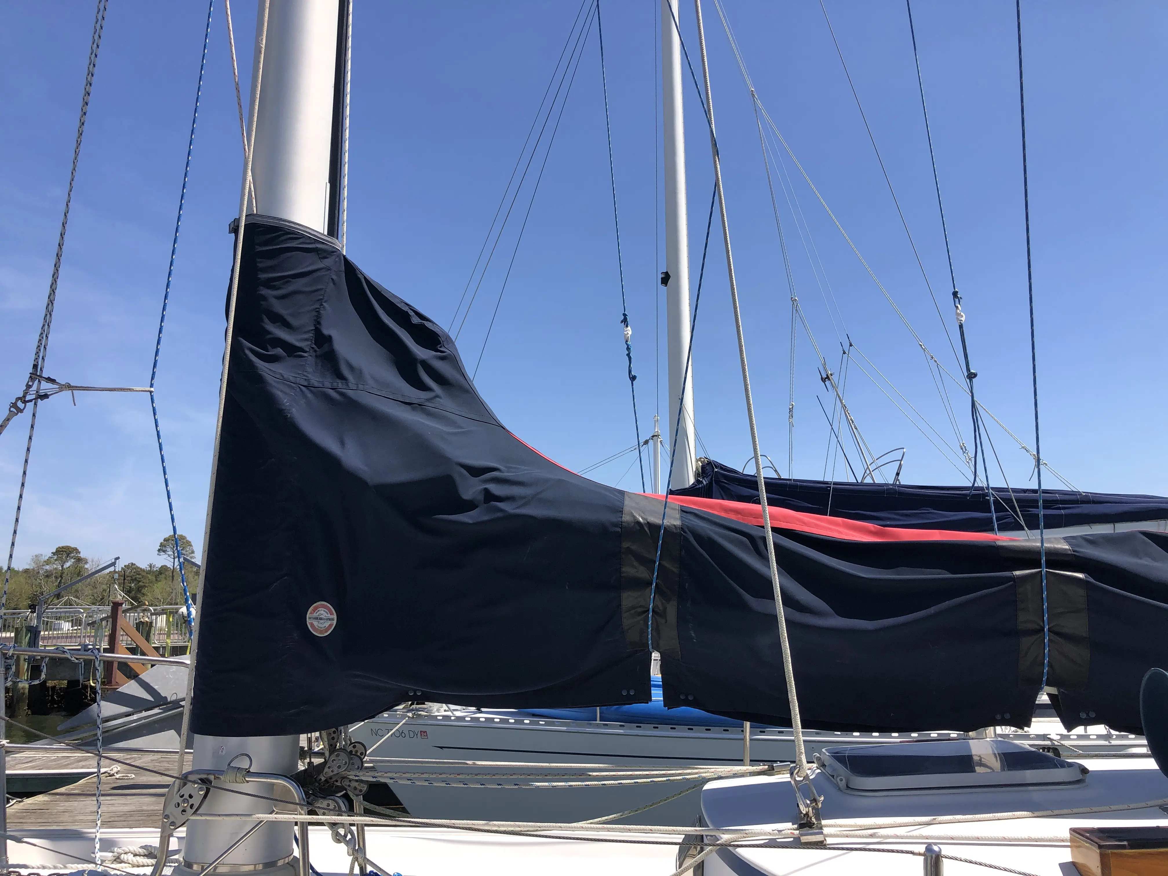 1989 Hinterhoeller nonsuch 33